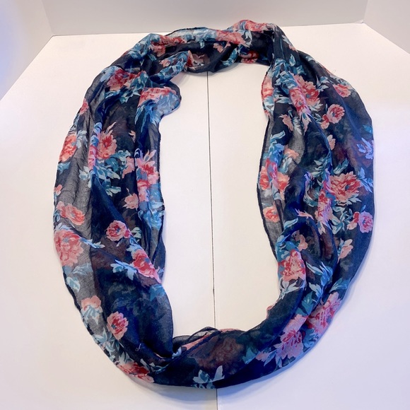 Navy Floral Infinity Scarf - Picture 3 of 4